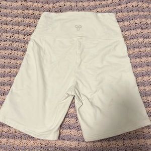 TNA medium length biker shorts